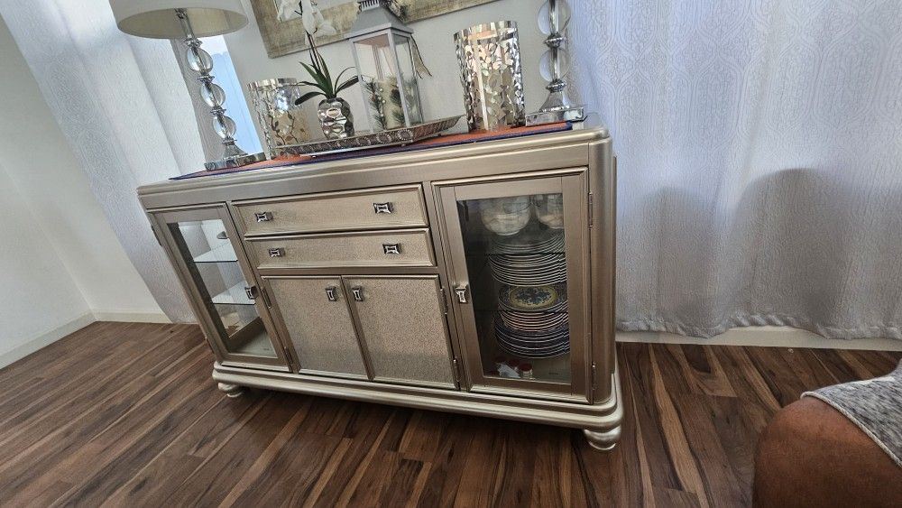 Silver Dining Room Server
