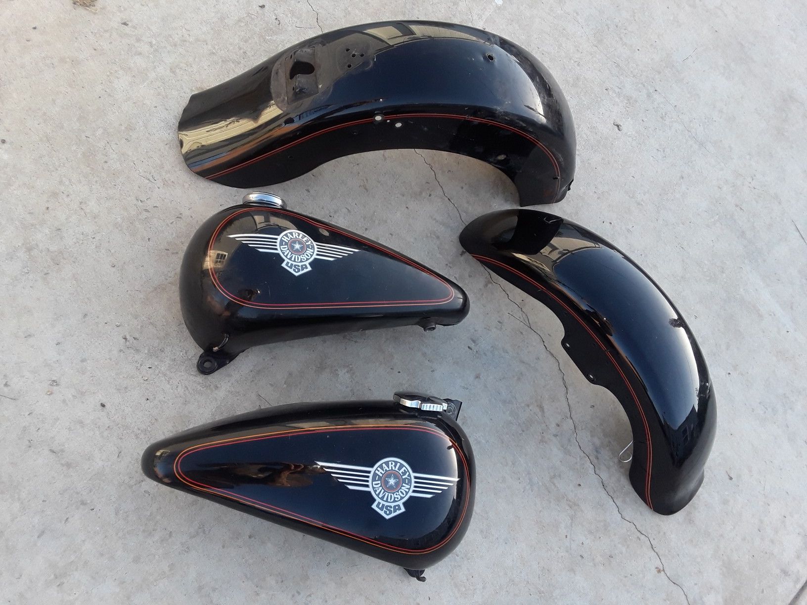 Harley Davidson Gas Tank Front Fender Rear Fender set Original Harley Davidson parts Split Tanks fenders