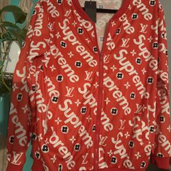 New Women’s Jacket Large-X-Large 