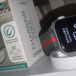 Apple Series 5 Watch w/ Boxed Charger Dock – 45mm Silver