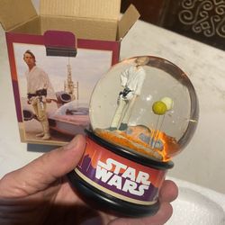 $25 - New star wars collectors edition AZ dbacks globe with free delivery 🚚