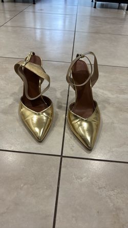 Size 10 Gold Metallic Pointed-Toe Heels