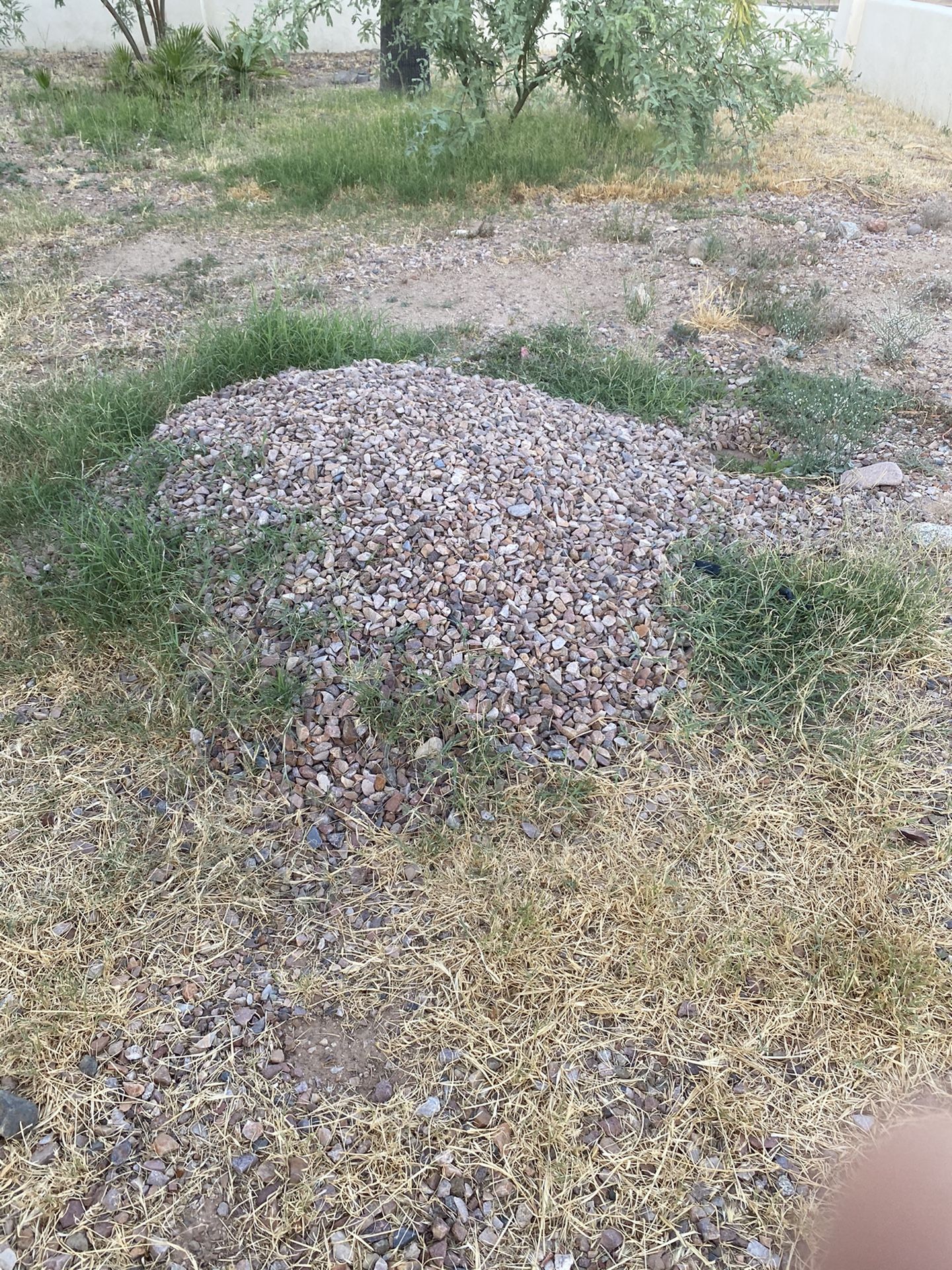 Free gravel