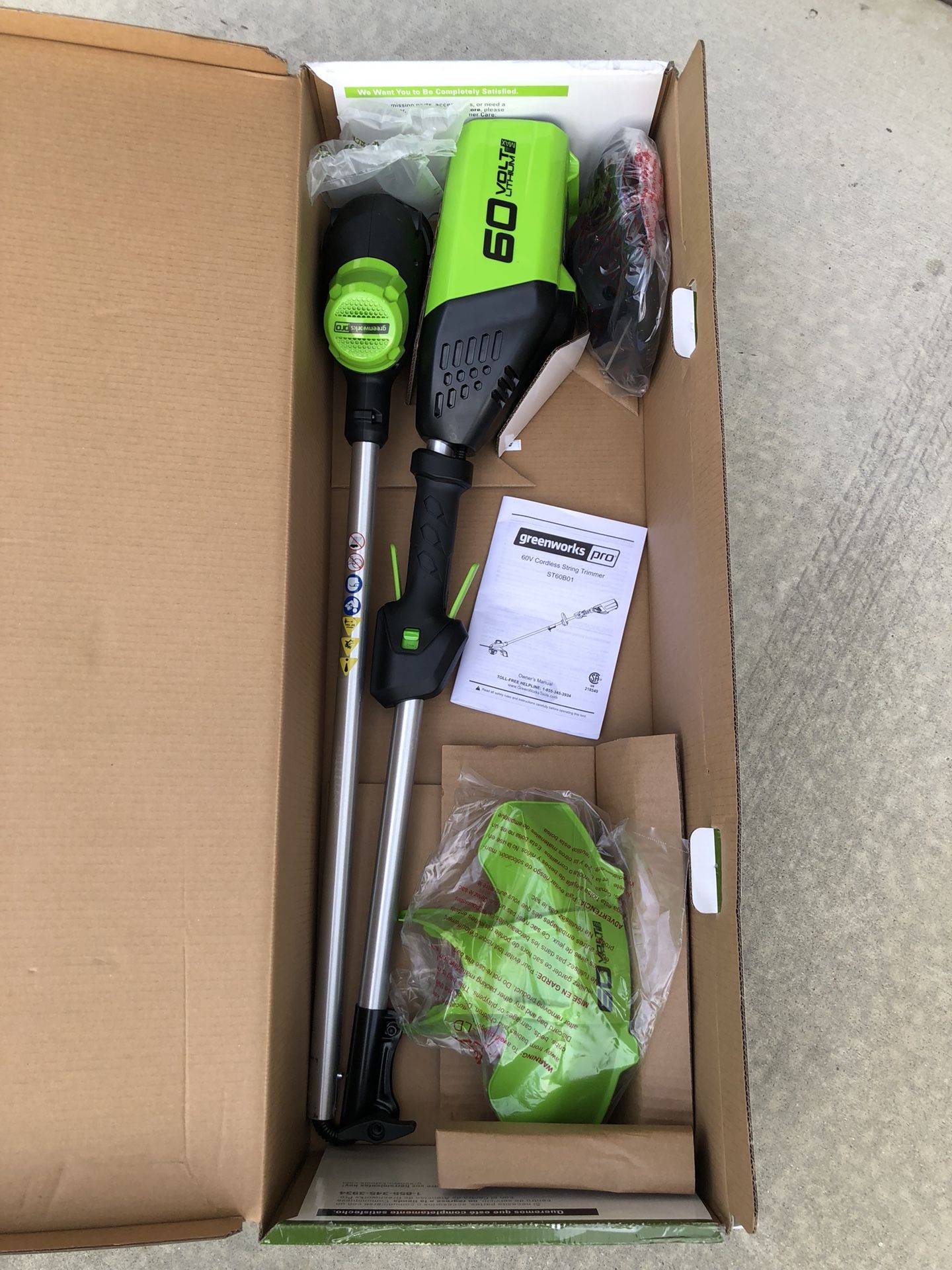 GREENWORKS GREEN WORKS PRO 60V CORDLESS STRING TRIMMER EDGER ST60B01 NEW TOOL ONLY