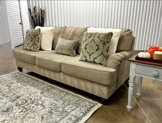 Ashley Furniture Tight-Rope Sofa In Pewter Including Matching Pillows And Delivery