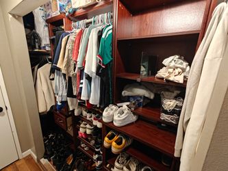 Closet furniture