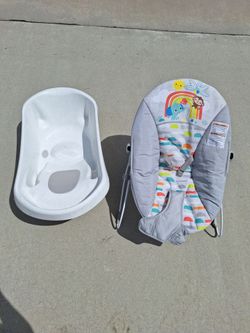 Baby Bouncer and Infant Bath Tub Set
