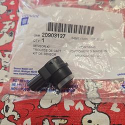 Parking Assist Alarm Sensor GM OEM new  Rear Bumper $60