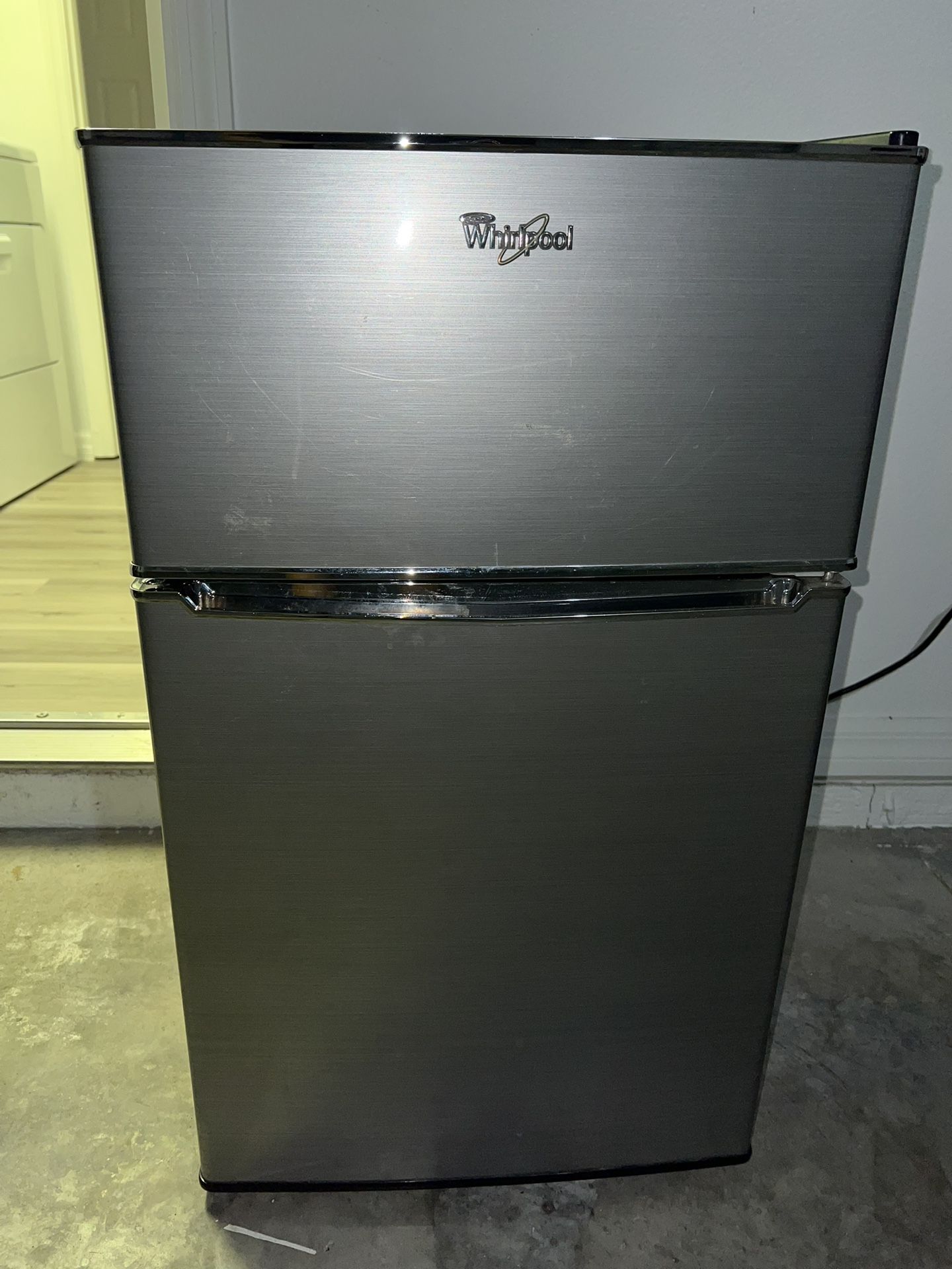 Whirlpool Mini Fridge