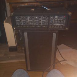 Guitar, Bass Mixer Amp