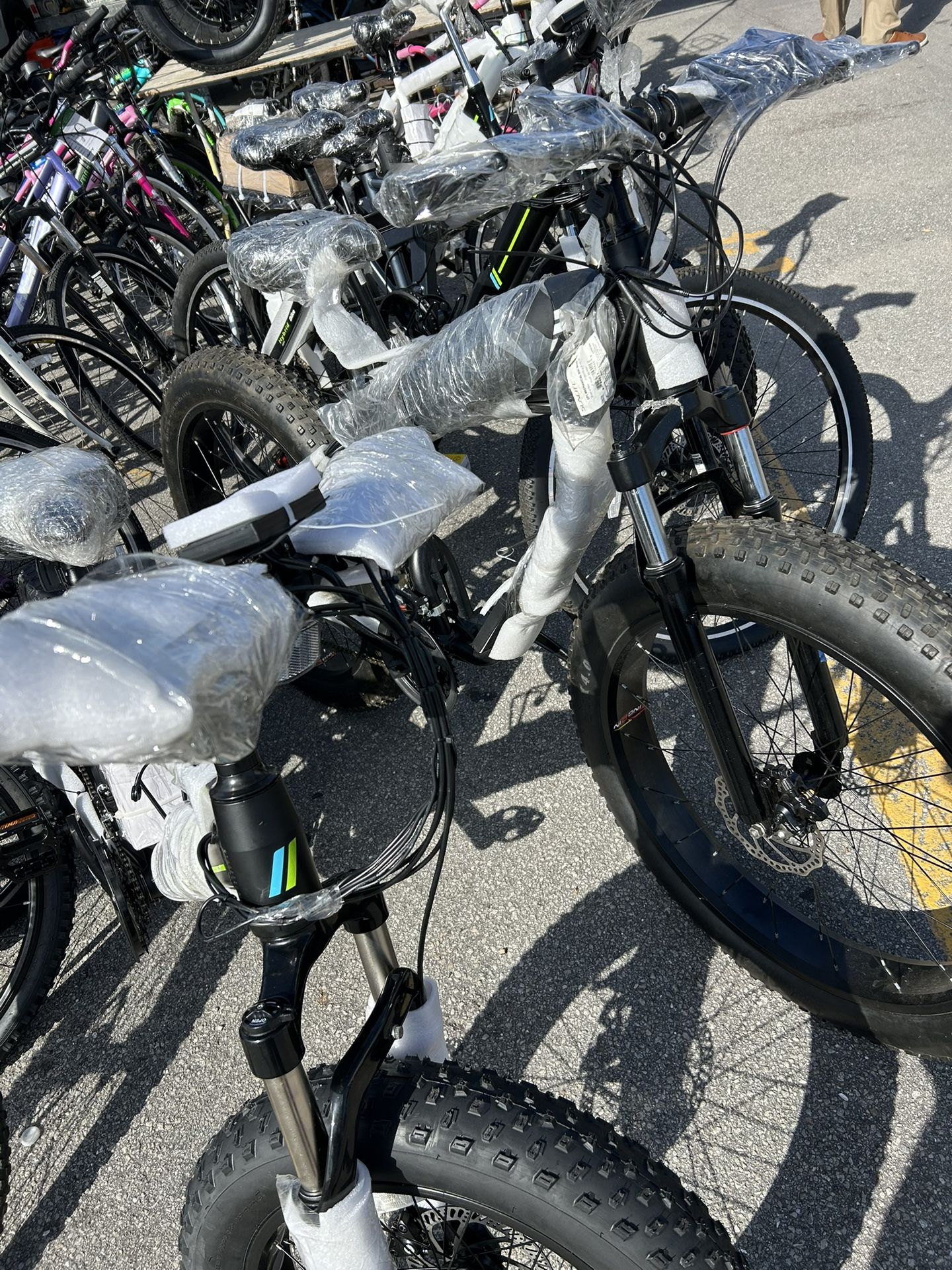 NEW 20x4.0 FAT TIRES ELECTRIC 350w & 500w & 750w ( TRICYCLE & BIKE) 40 M P CHARGE READY TO RIDE ✅