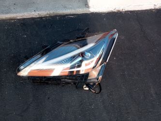 2006-2012 Lexus Is250/350 Headlight Aftermarket LED Driver's Side.
