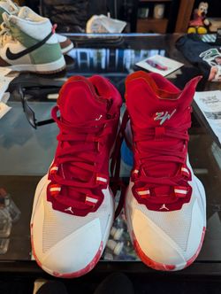 Nike Zion Tennis Shoes