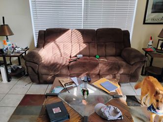 Power reclining sofa