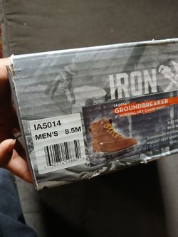 Steel toe boots