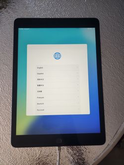 iPad 7th Gen - 32GB - WiFi - (Read Desc)