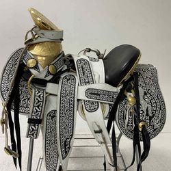 Montura Con Herraje Y Fuste Chapeado En Oro