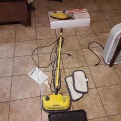 EUREKA ENVIRO STEAMER FOR WOOD AND HARD FLOOR.  $40 FIRM PRICE. 