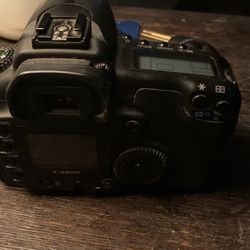 Camera Canon EOS 20D