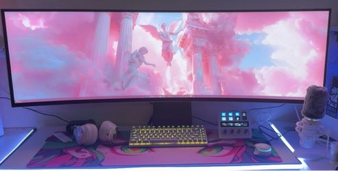 Samsung G9 monitor glossy