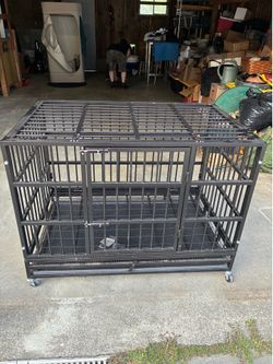 Heavy duty dog crate