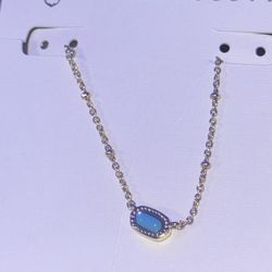 10k gold earrings with beautiful necklace