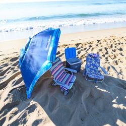 Tommy Bahama Beach Set (2 Backpack Chairs + Umbrella) & Igloo Wheeled Cooler