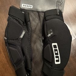 Ion K-Pact zip knee guards S