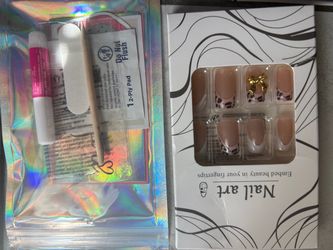 Press-On Nail Art Kit with Accessories