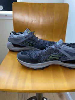 SKETCHERS MENS GO RUN MAX TRAIL 5 ULTRA LIFESTYLE SHOE SIZE 12