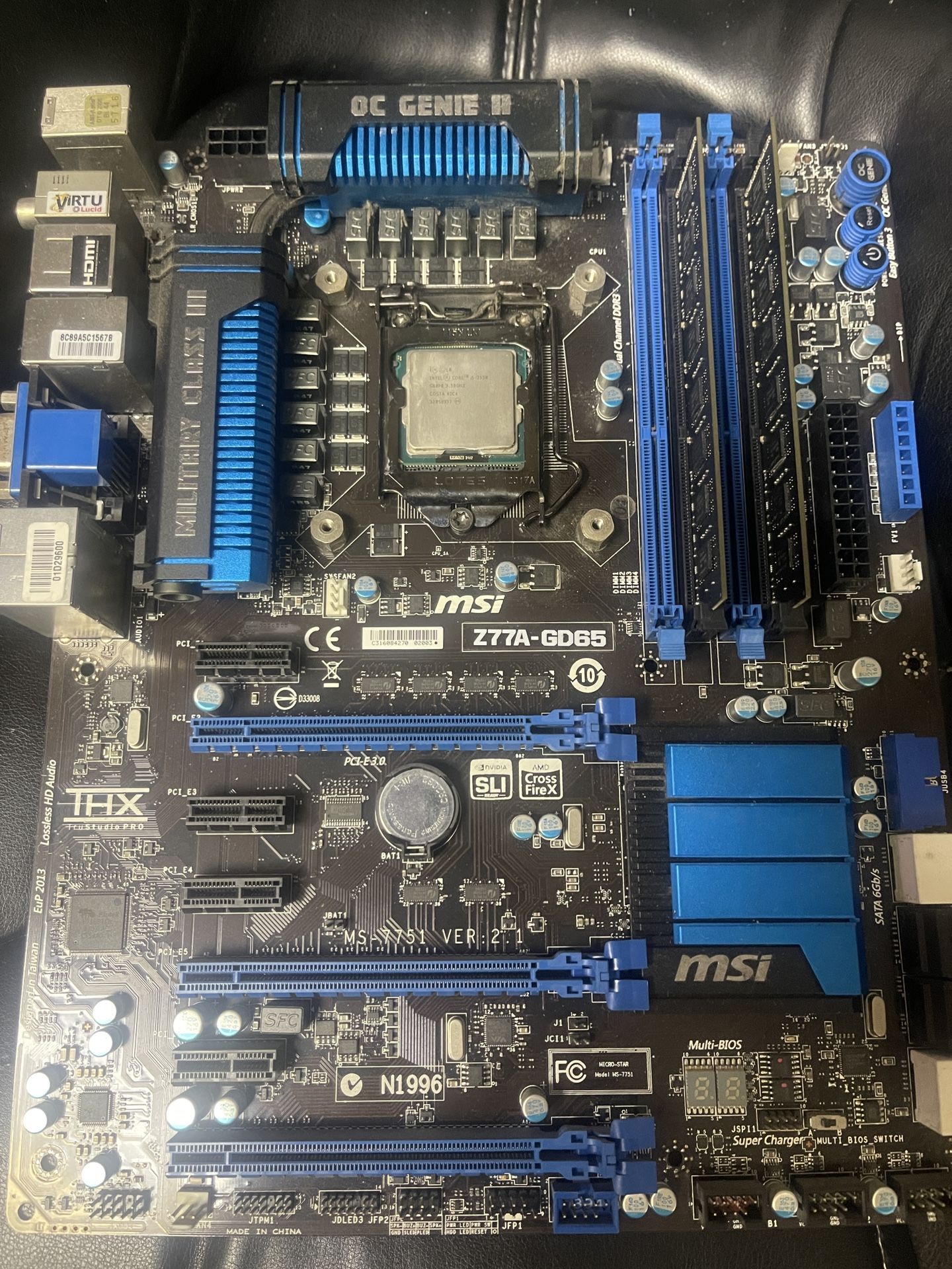 Motherboard MSI.