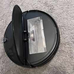 Roborock Robot Vacuum — Great Condition, Full Accessories