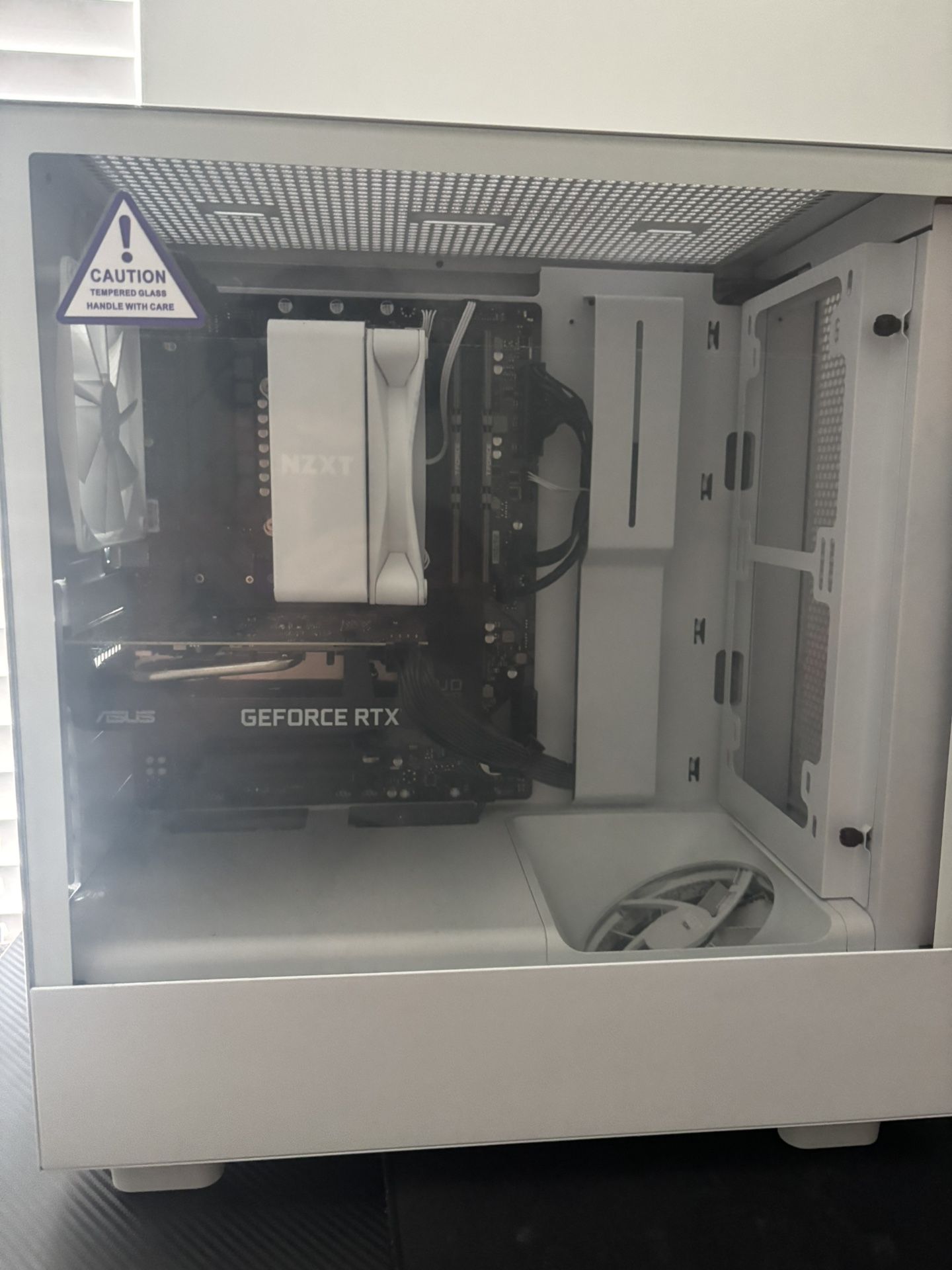 Selling A Prebuilt Pc For 700$