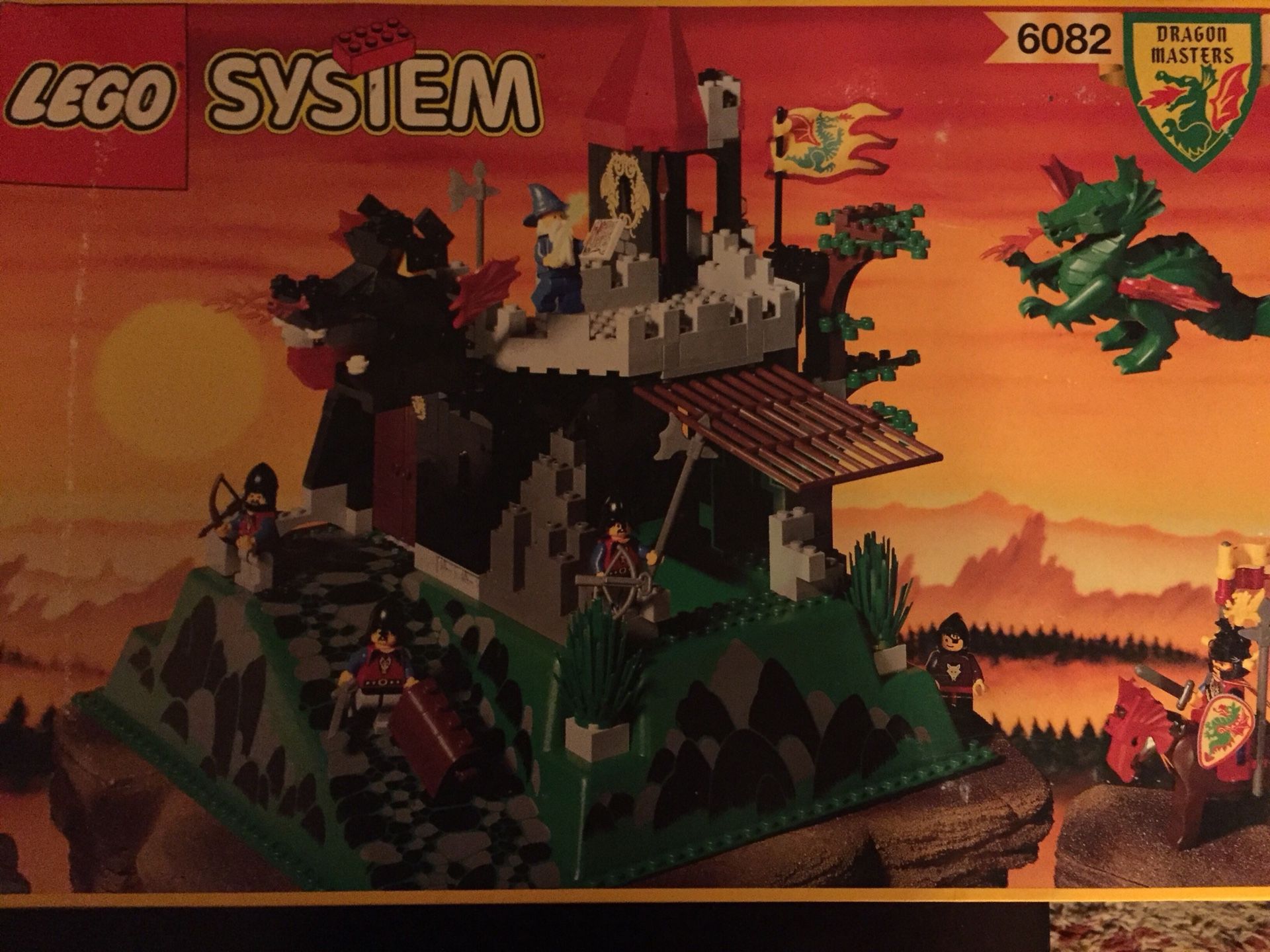 LEGO 6082 Fire Breathing Fortress