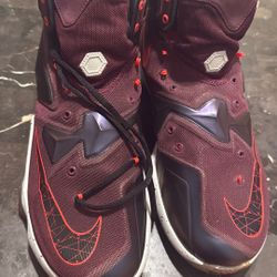 Lebron James 13 Nike Shoes 