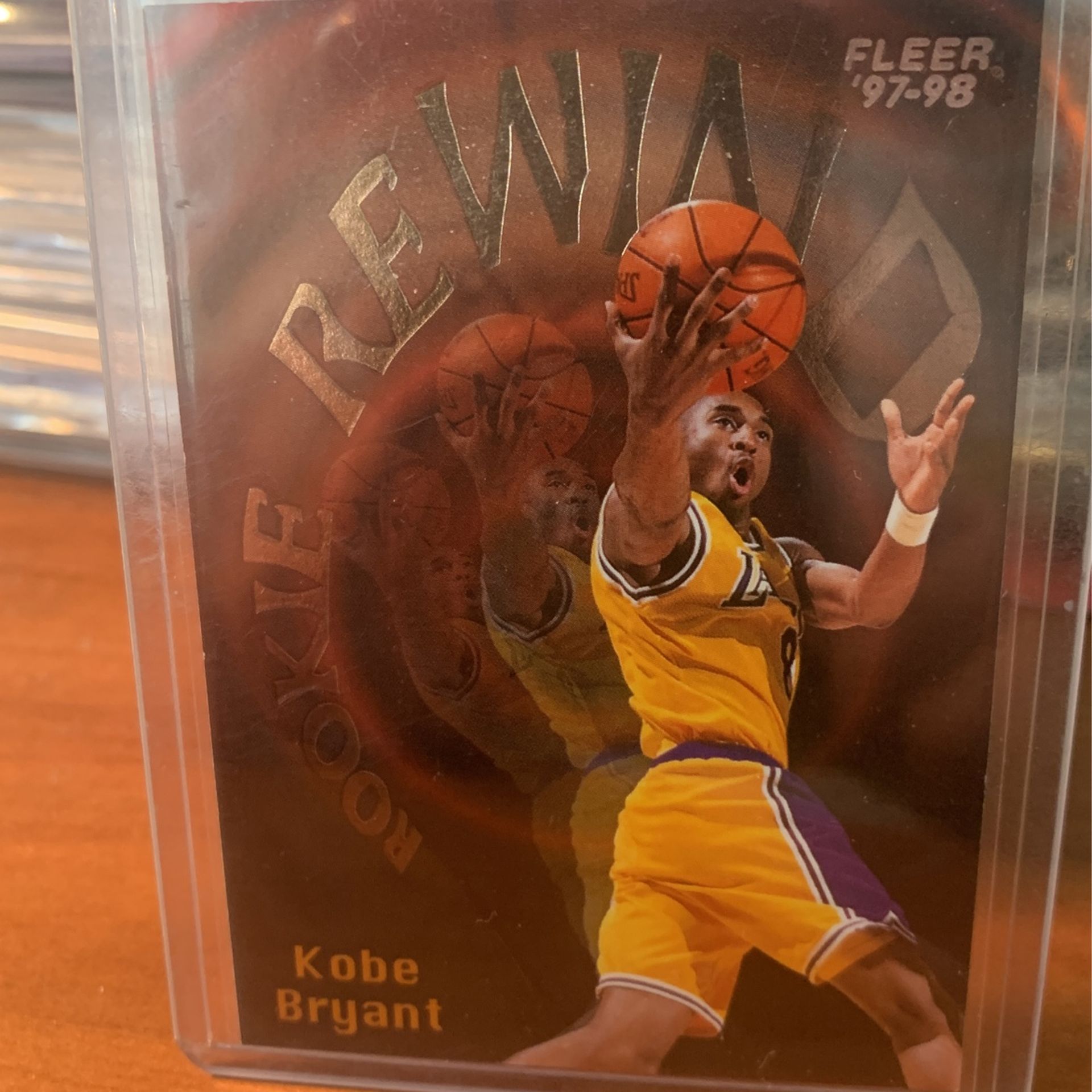 Kobe Lot. ‘97 ‘98 Fleer Rookie Rewind #3 Of 10 & ‘97 ‘98 Upper Deck Nestle’s Crunch Crunch Time #CT 22/40.