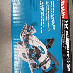 Makita Magnesium Hypoid Circular Saw