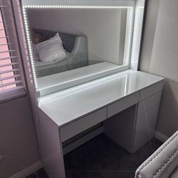 Makeup Vanity 