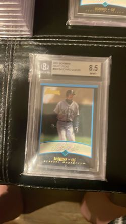 2001 Bowman trading card