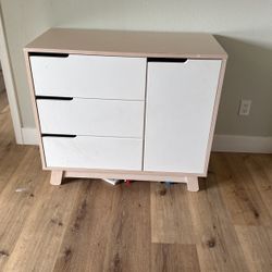 Change Table/dresser