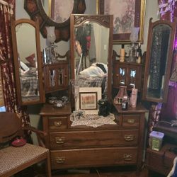Edwardian Middledrop Dresser 