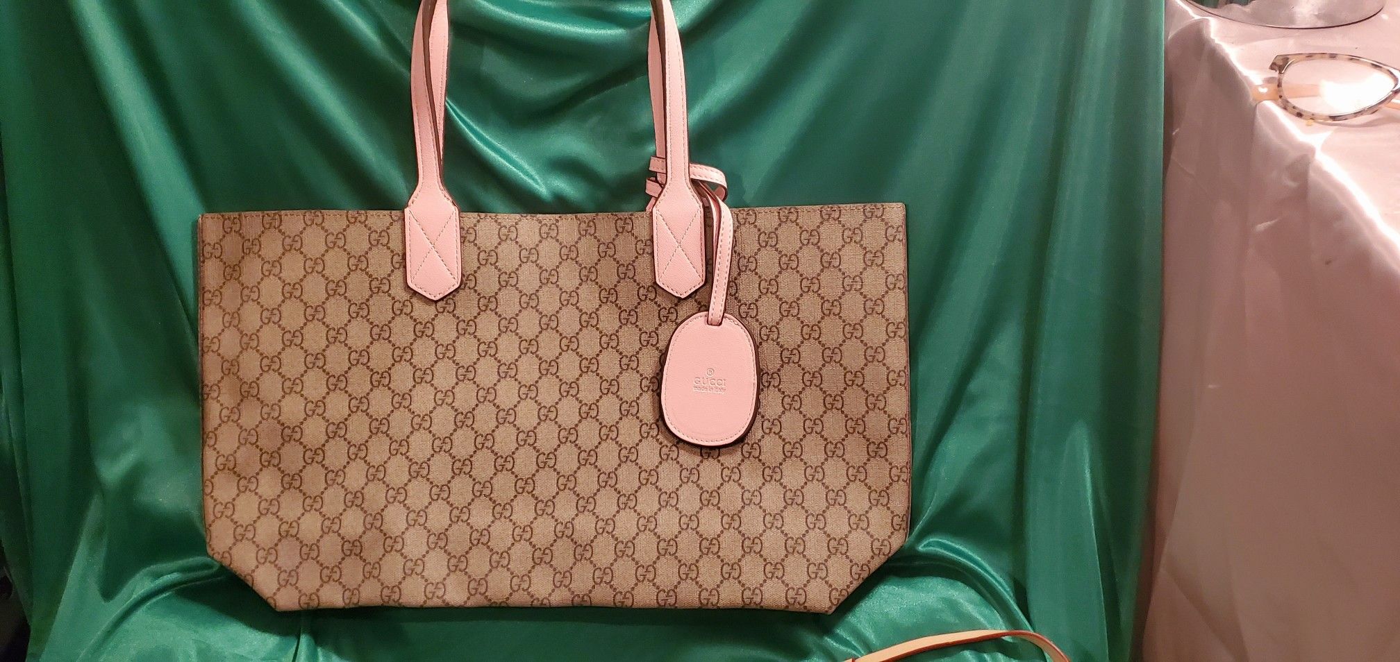 GUCCI PINK TOTE.........