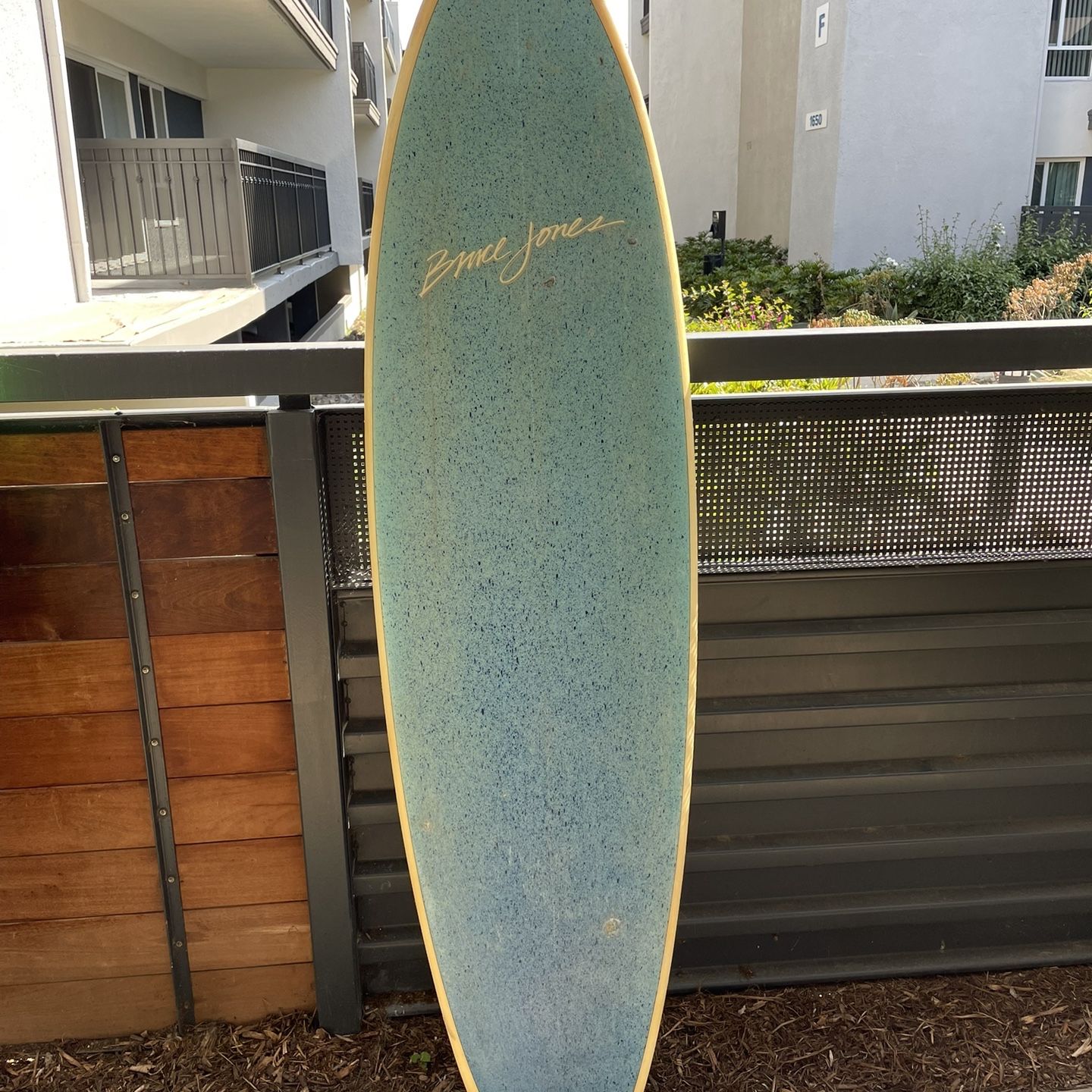 Bruce Jones 7’2” スラスター　サーフボード 7' Bruce Jones Surfboard for Sale in Newport Beach, CA - OfferUp