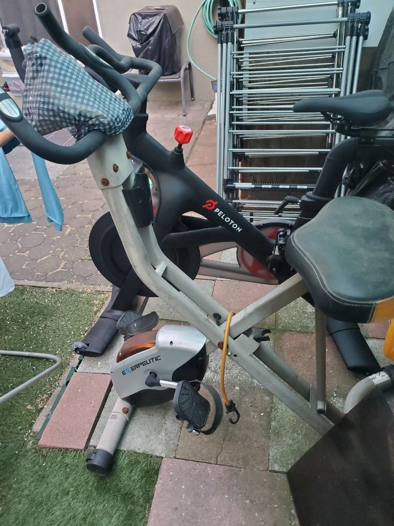 Exerpeutic Exercise Bike