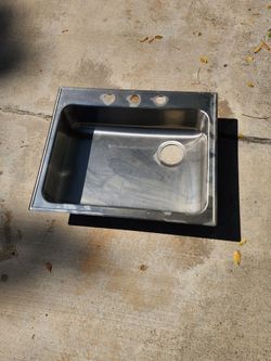 Stainless sink