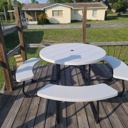 Picnic Table