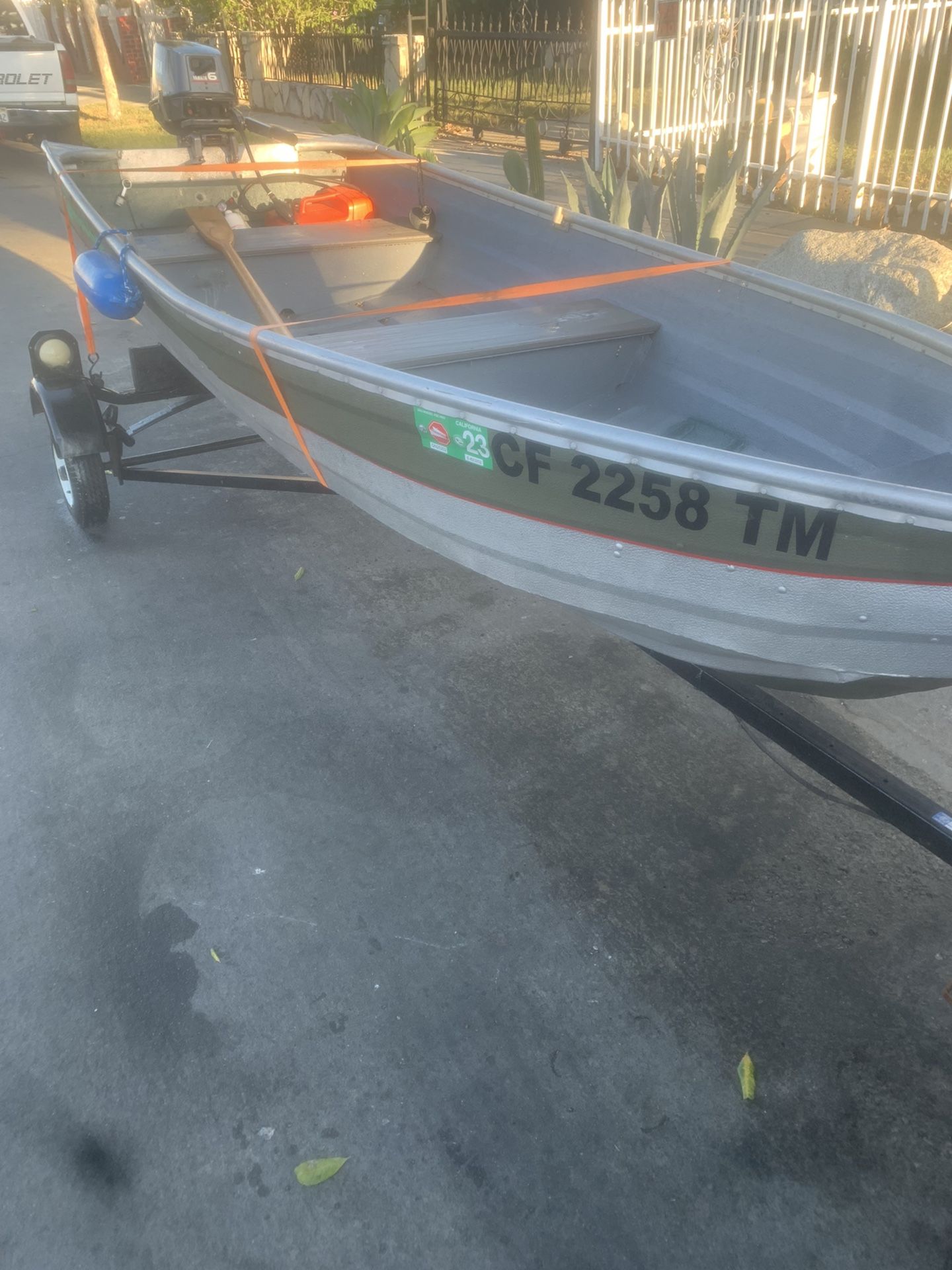 Selling My 11Ft Aluminum Fisherman’s Boat For Sale! 