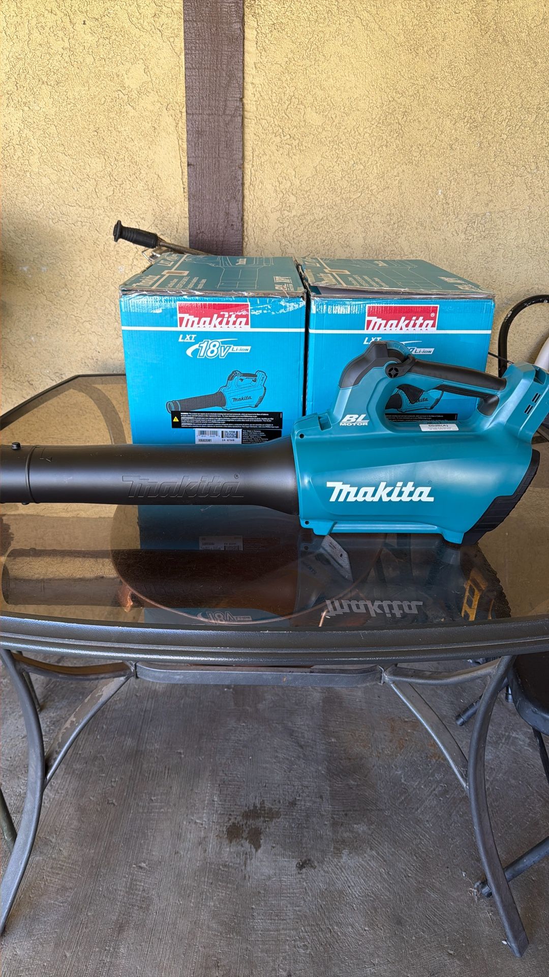 New Makita 18V Brushless Leaf Blower