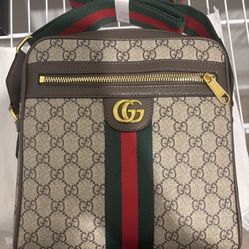 Gucci Messenger Bag with Dust Bag