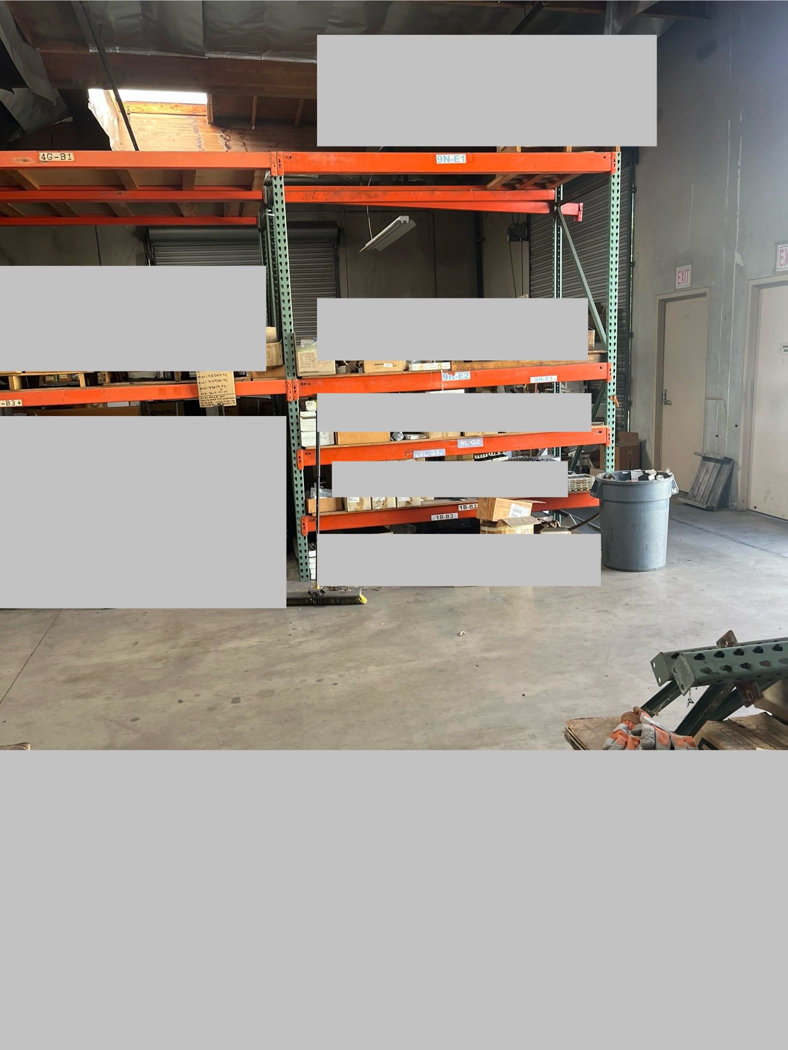 Pallet Racks 10ft Tall By 8ft And 9ft Long